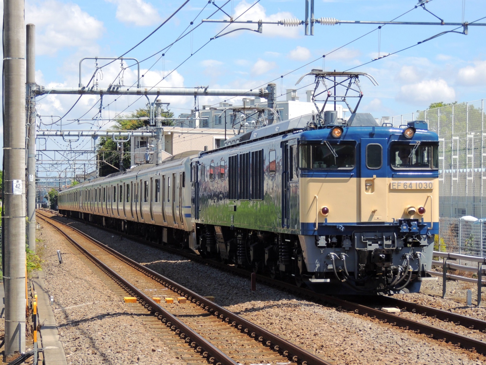 JR東日本】6月になって2週連続に廃回される…E217系 横須賀線＆総武快速線〝クラY-113編成とクラY-133編成 長野へ廃車に伴う配給輸送〟 |  ☆女装男子ファッションライナー☆ ～にちじょうにっき～ ☆ ～☆*．・(*ゝ∀・*)ﾉ～